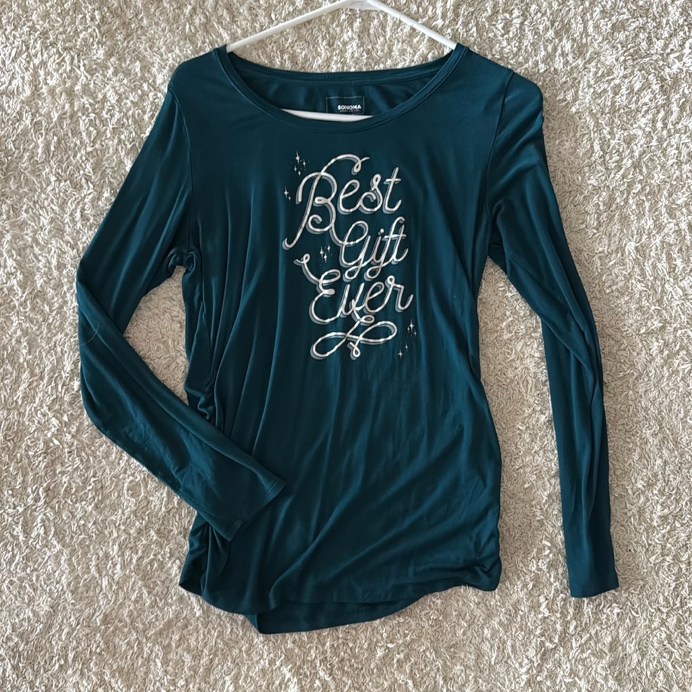 Sonoma maternity shirt in medium
